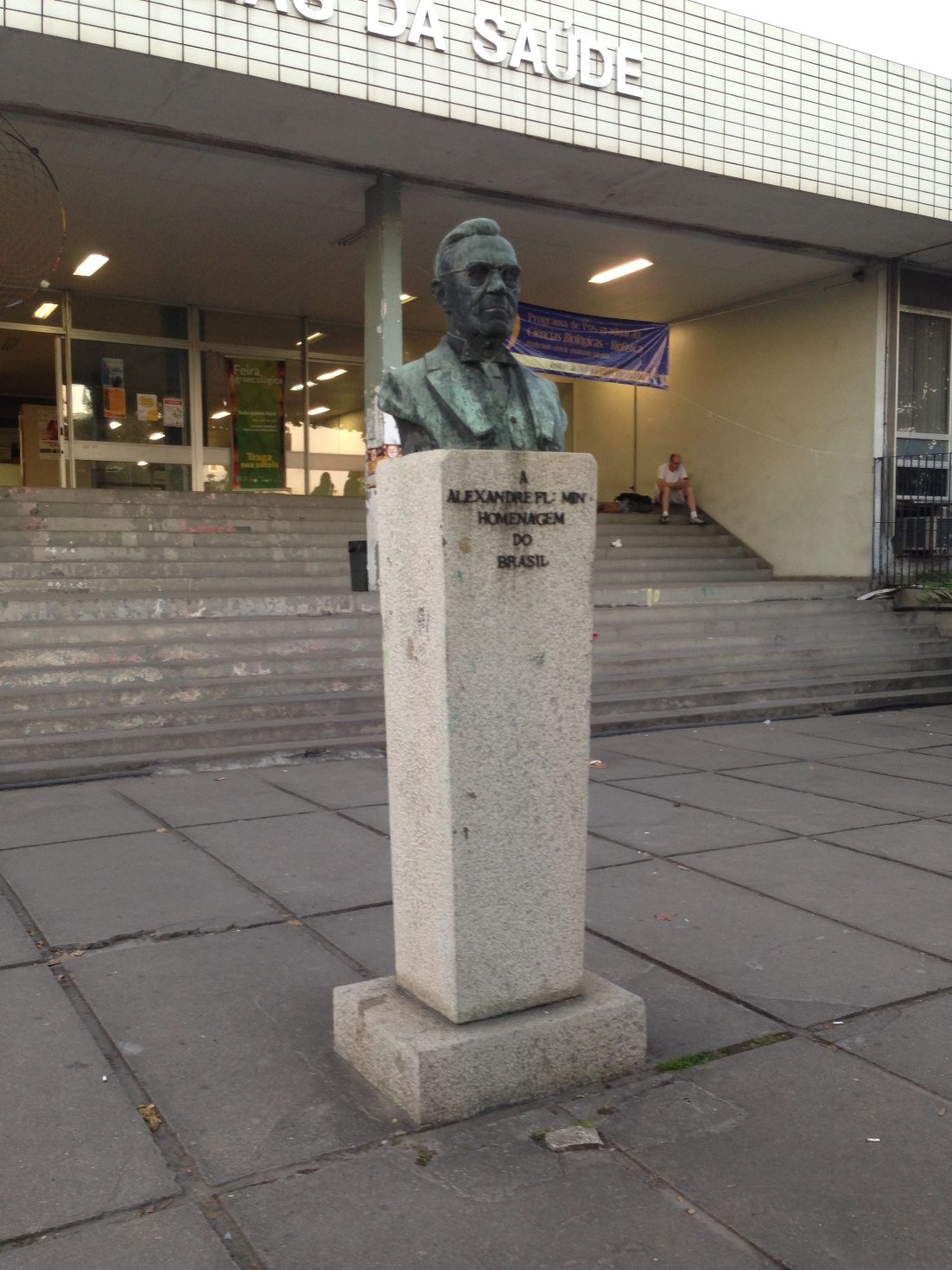 Alexander%20Fleming%27s%20bust%20%282%29.JPG